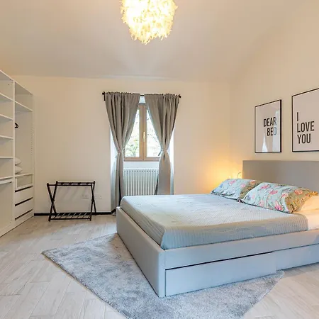 بيت ضيافة At Home-como كومو